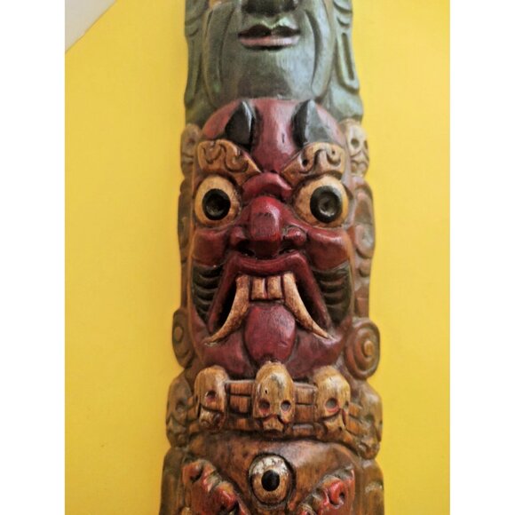 Vintage Nepalese Mahakala Wood Carving 19" x 5" Tibetan Totem Pole - Picture 4 of 14